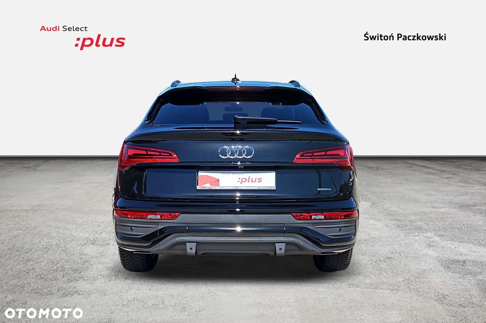 Audi Q5 Sportback - 4