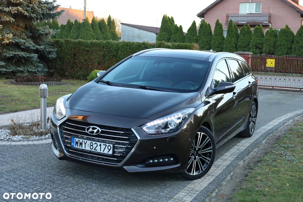 Hyundai i40 Kombi 1.7 CRDi DCT Premium - 2