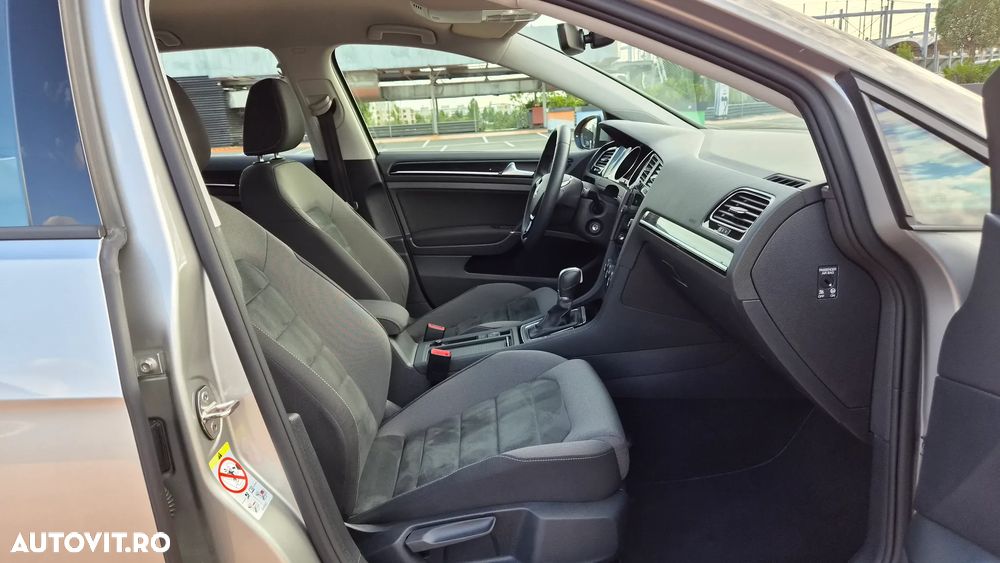 Volkswagen Golf - 7