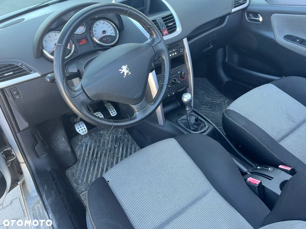 Peugeot 207 CC - 3