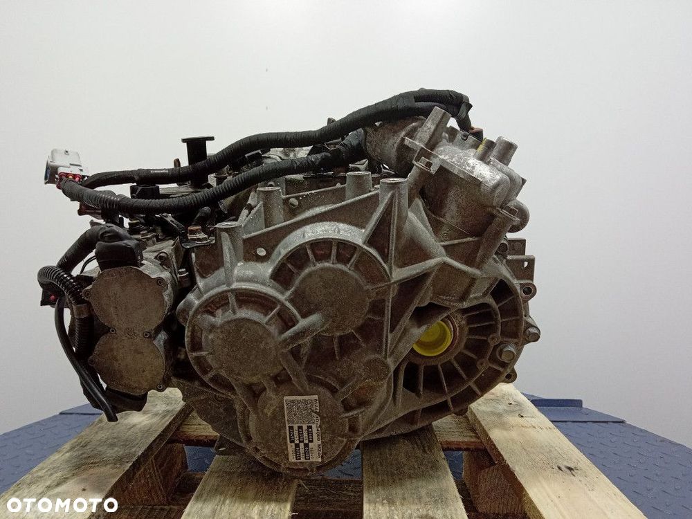 KIA CEED II 1.6 CRDI 136 KM SKRZYNIA AUTOMATYCZNA M24U - 4