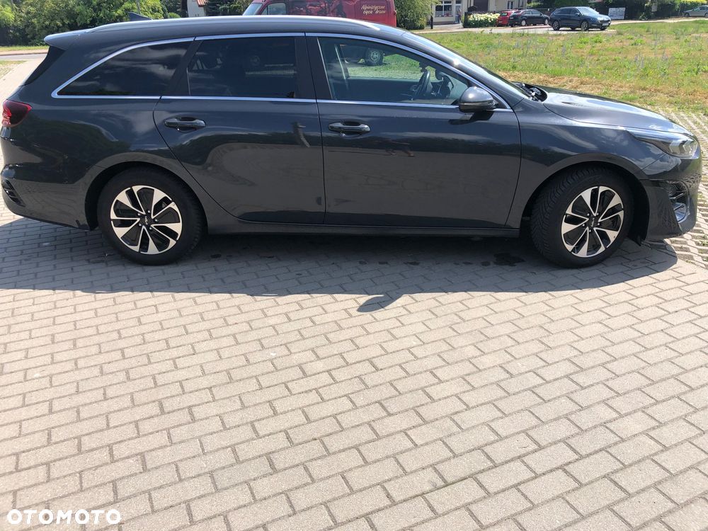 Kia Ceed 1.6 GDI DCT OPF Platinum Edition - 6