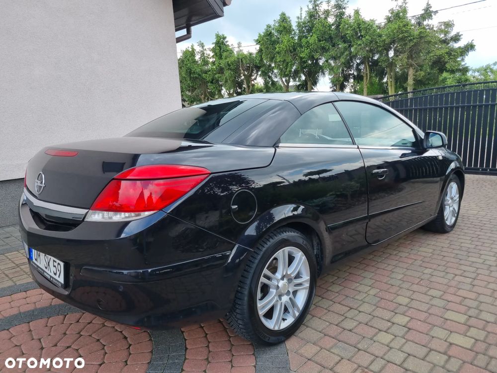 Opel Astra 1.8 Edition - 19