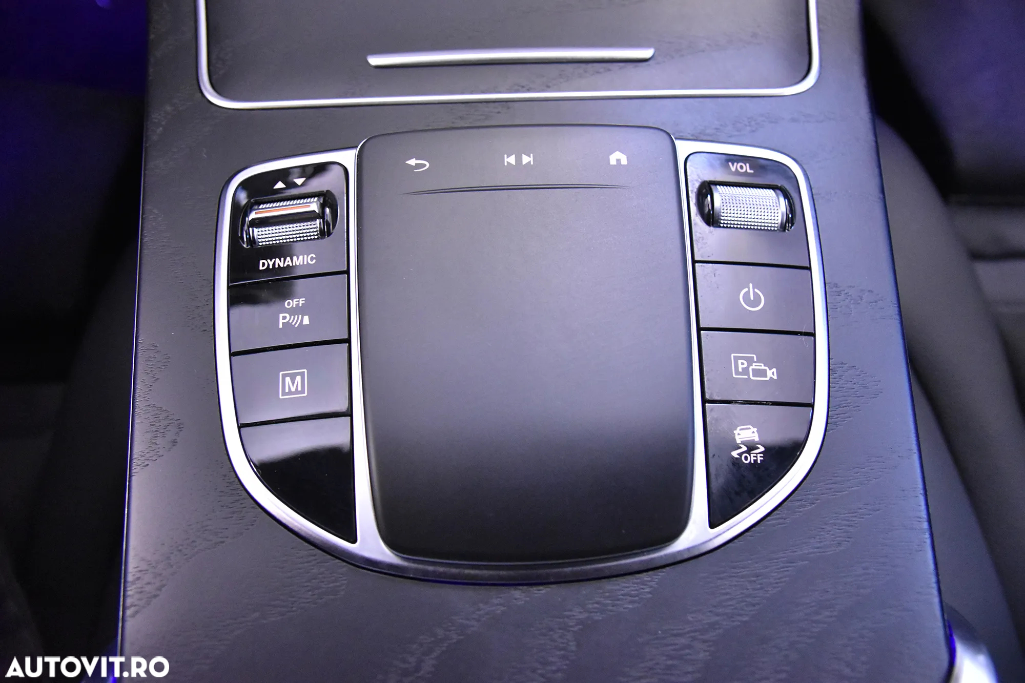 Mercedes-Benz GLC Coupe 300 e 4MATIC - 17