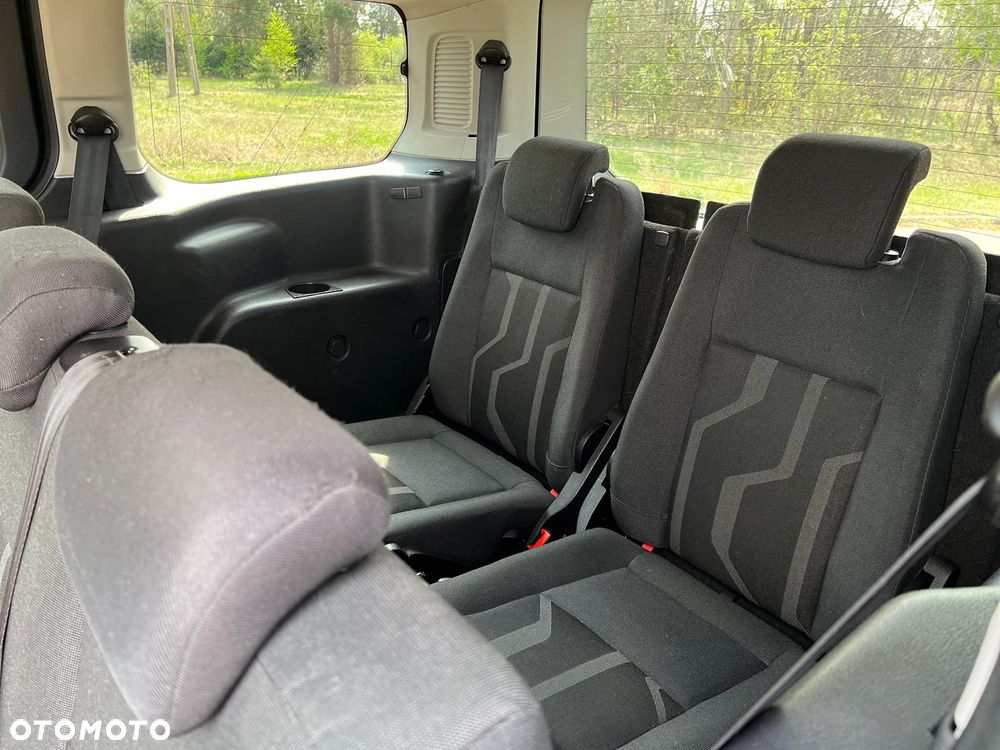 Ford Tourneo Connect Grand 1.6 TDCi Trend - 10