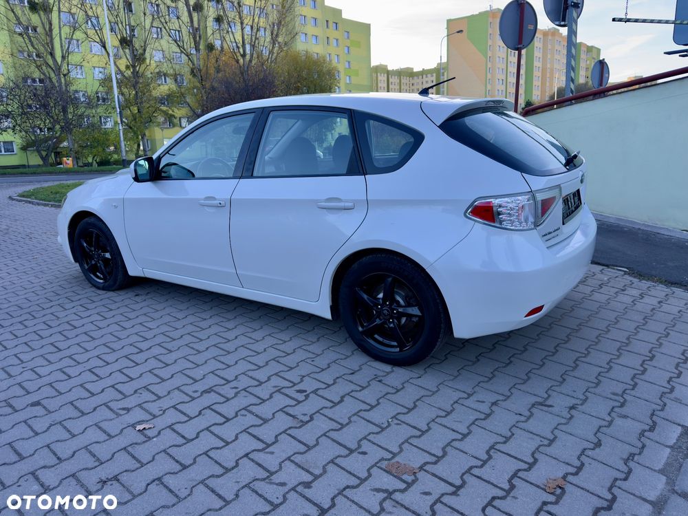 Subaru Impreza 2.0D RA - 26