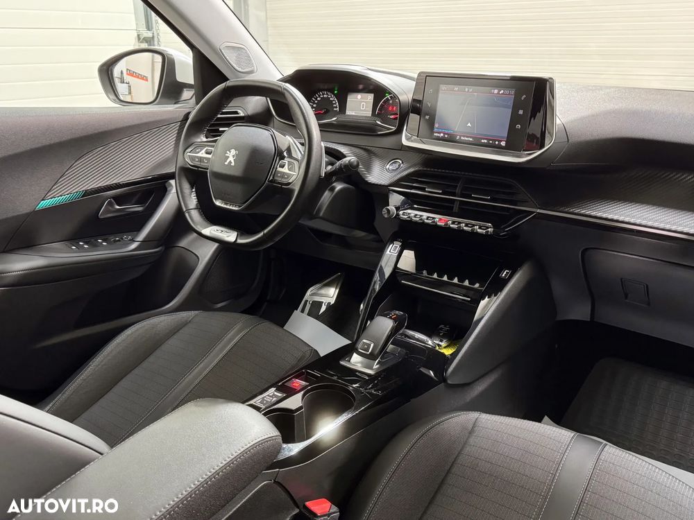 Peugeot 2008 1.5 BlueHDI EAT8 STT GT - 7