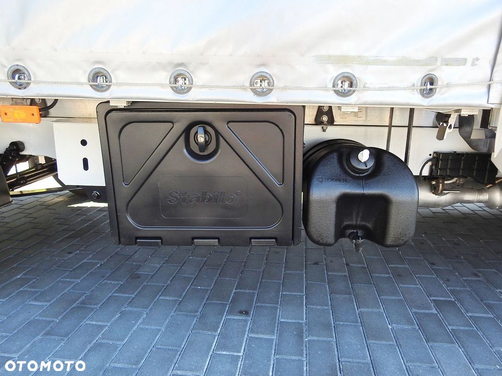 Renault MASTER PLANDEKA 8 PALET WEBASTO TEMPOMAT KLIMATYZACJA PNEUMATYKA  170KM - 24