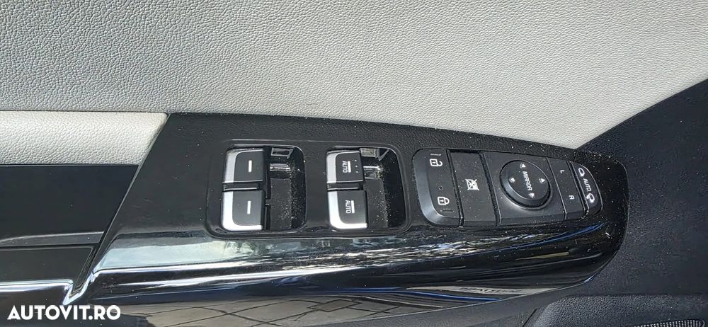 Kia Sportage 1.6 DSL 7DCT HP 4x4 GT Line - 13