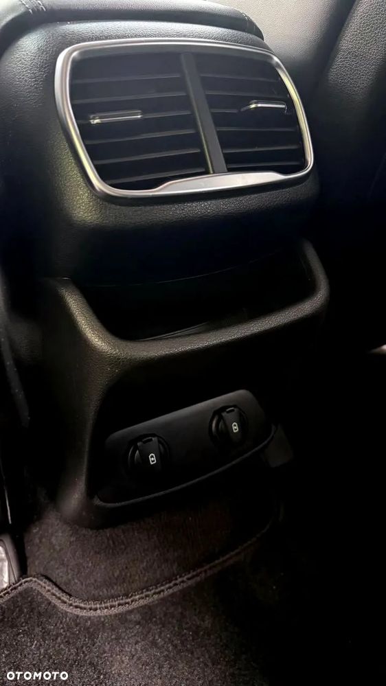 Hyundai Santa Fe - 16