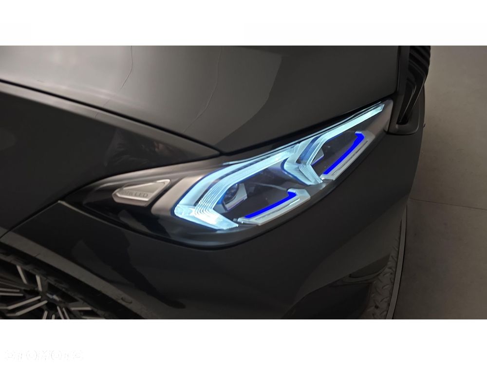 BMW Seria 3 - 26