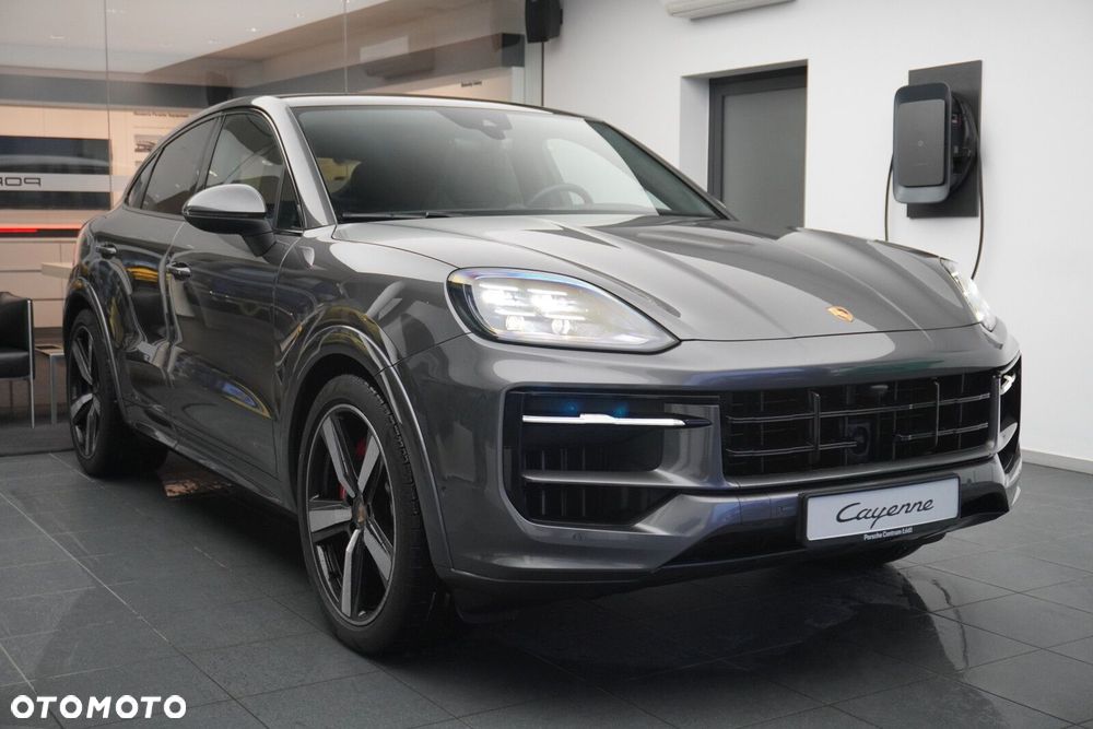 Porsche Cayenne - 8