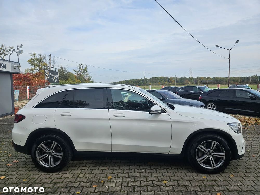 Mercedes-Benz GLC 220 d 4Matic 9G-TRONIC - 5