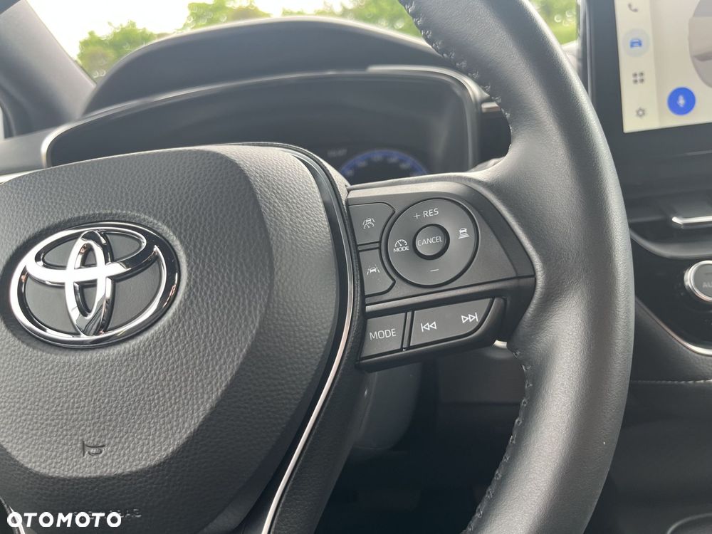 Toyota Corolla 1.8 Hybrid Comfort - 17