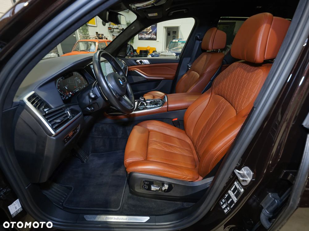 BMW X7 xDrive40d mHEV - 15