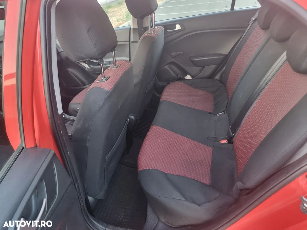 Hyundai i20 1.25 84CP M/T Comfort - 8