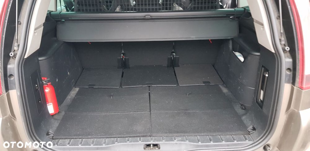 Citroën C4 Grand Picasso - 13