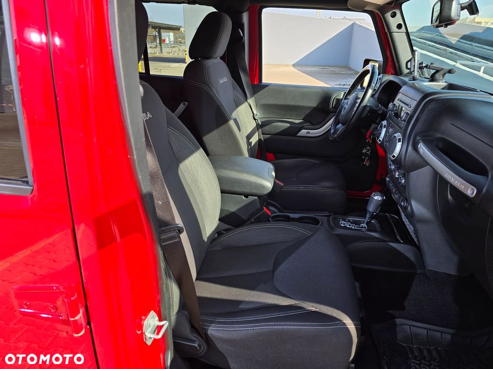 Jeep Wrangler Unlimited 3.6 Automatik Sahara - 19