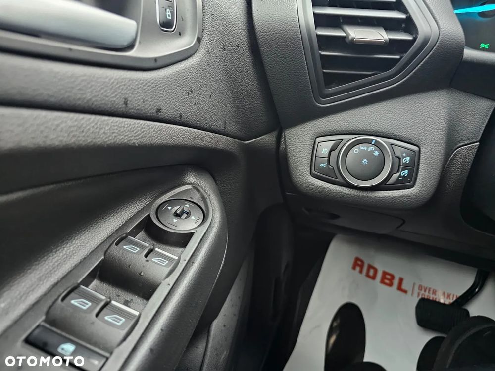 Ford Kuga 2.0 EcoBoost AWD Titanium ASS GPF - 24