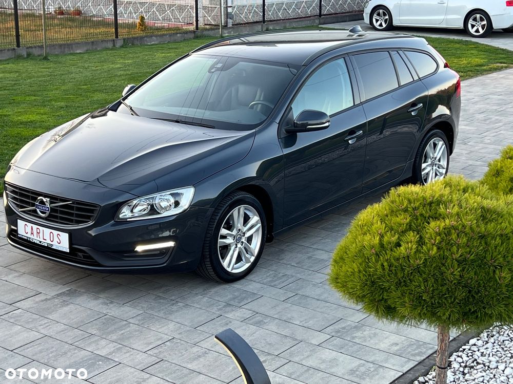 Volvo V60 D3 Summum - 16