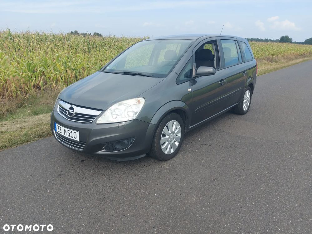 Opel Zafira 1.8 Edition Plus - 1