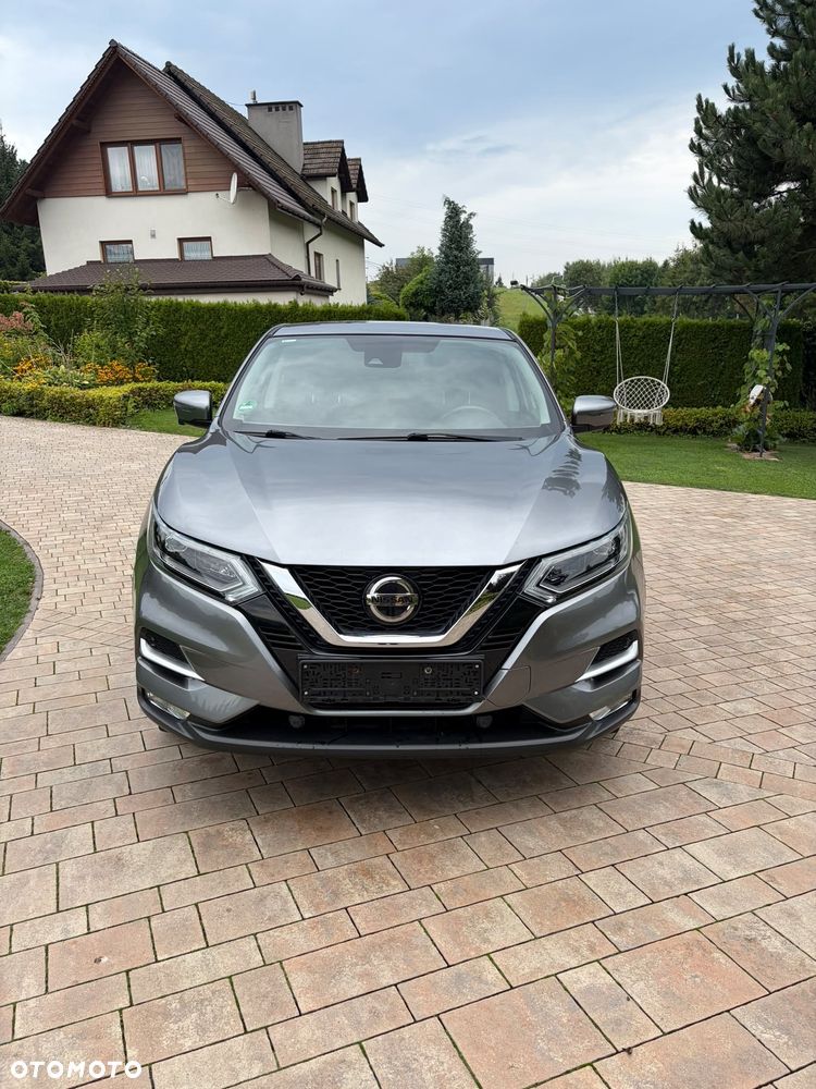 Nissan Qashqai 1.3 DIG-T N-Connecta DCT - 2