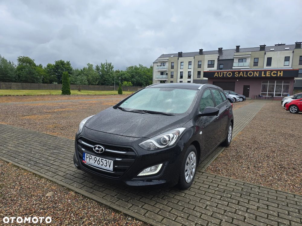 Hyundai i30 blue 1.4 Classic - 1