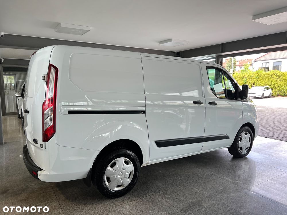 Ford Transit Custom - 17