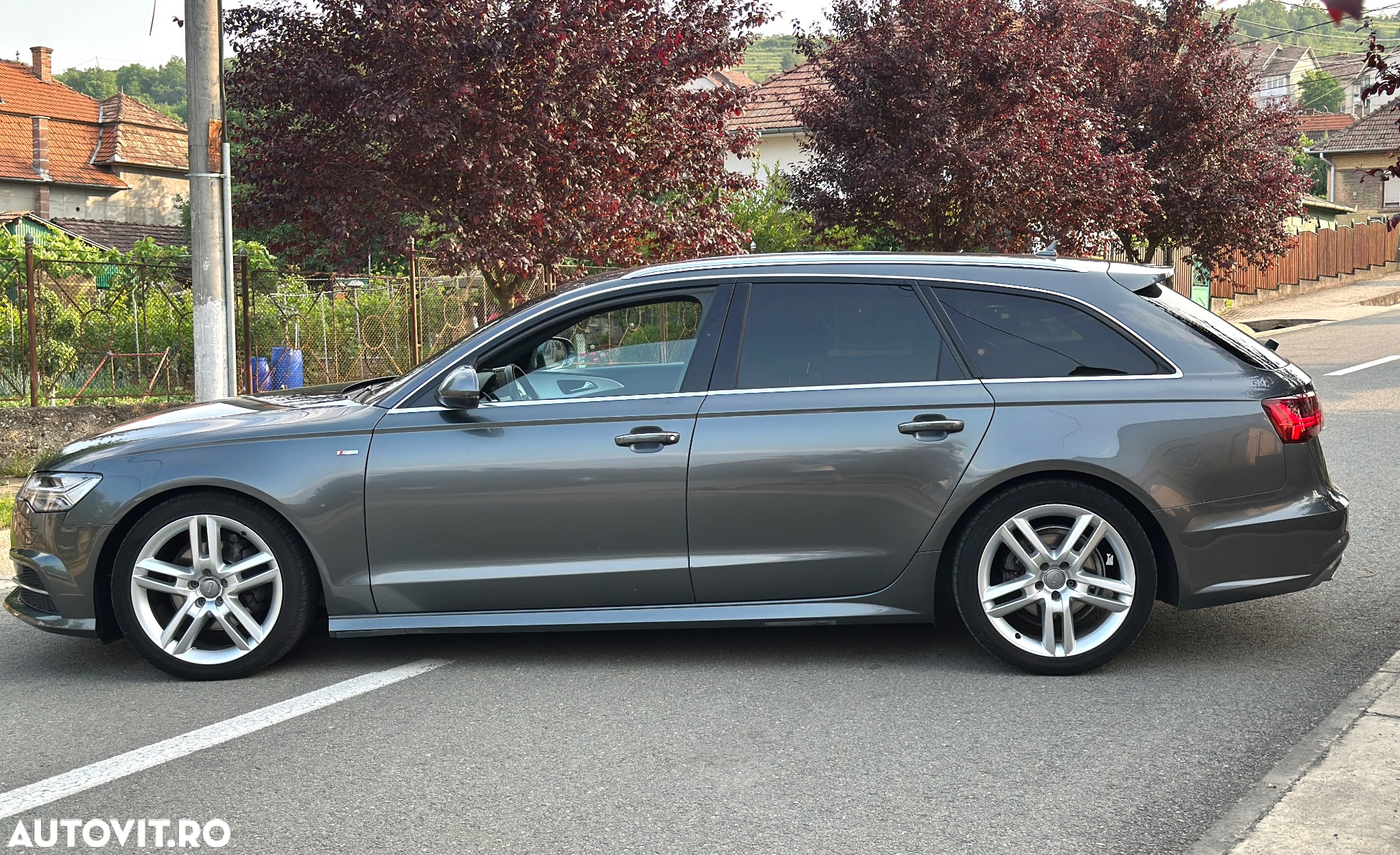 Audi A6 Avant 2.0 TDI quattro S tronic - 4