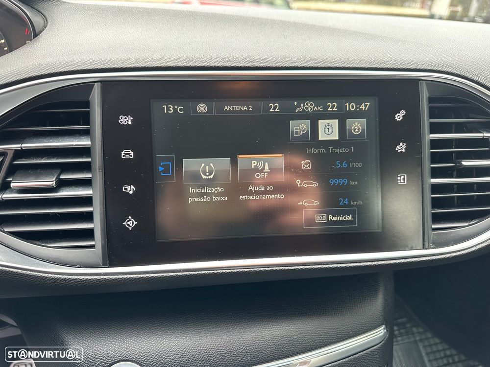 Peugeot 308 SW 1.6 BlueHDi Allure - 26