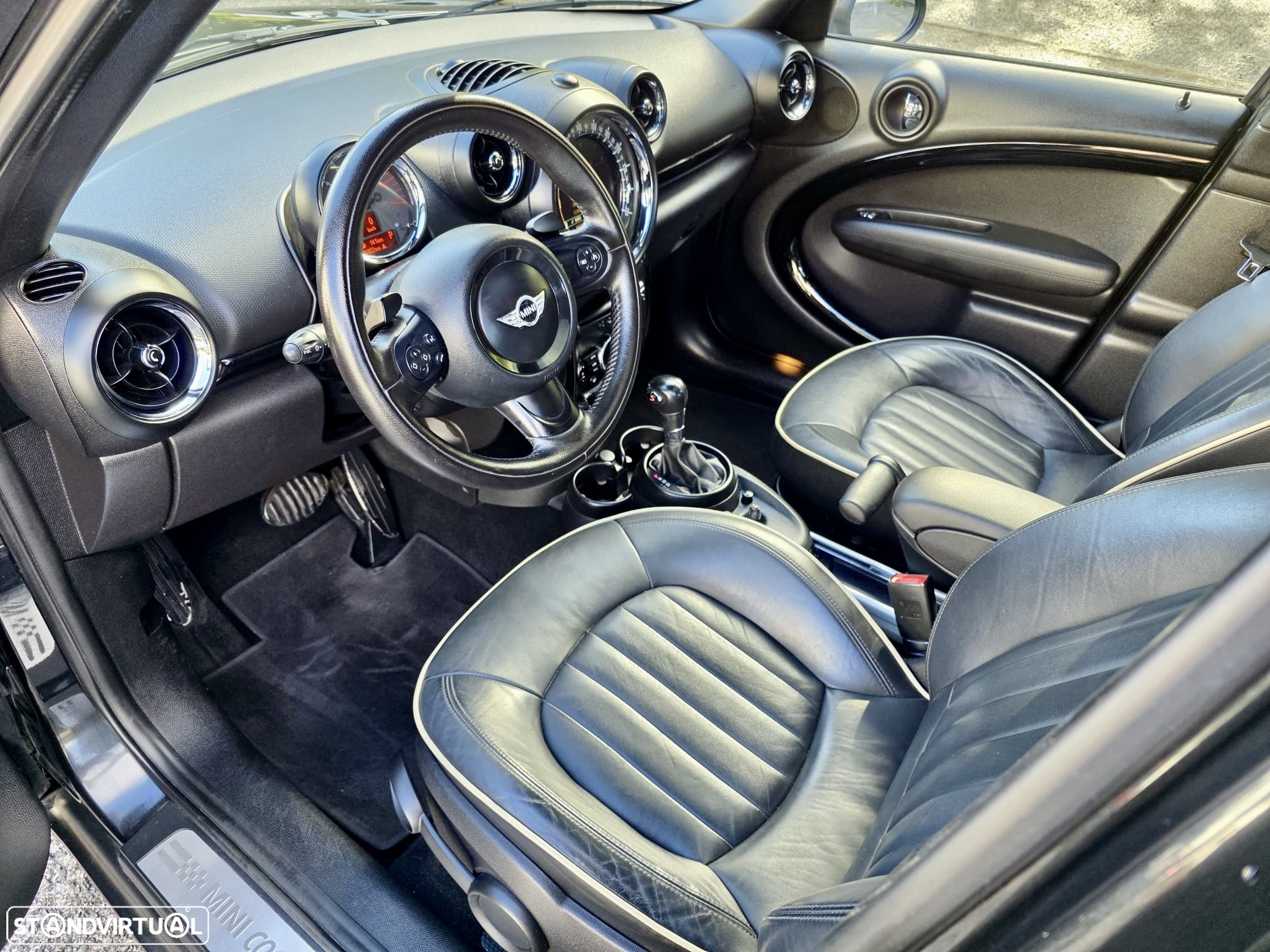 MINI Countryman Cooper SD Auto - 10