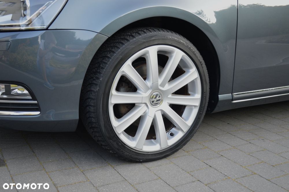 Volkswagen Passat 1.8 TSI Highline DSG - 38