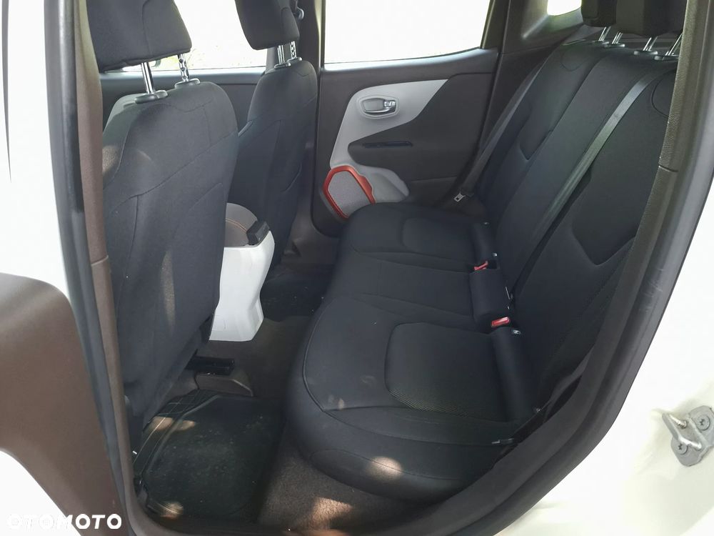 Jeep Renegade 1.4 MultiAir Longitude - 20