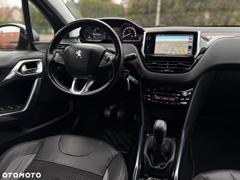 Peugeot 2008 1.6 VTi Allure - 19