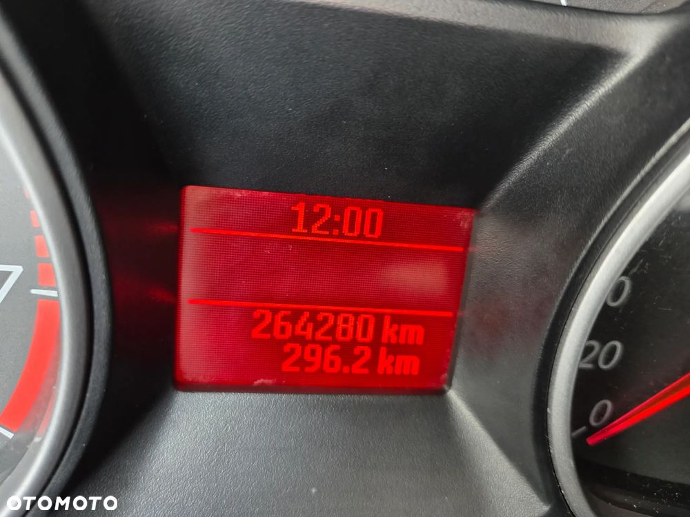 Ford Mondeo 2.0 Trend - 16