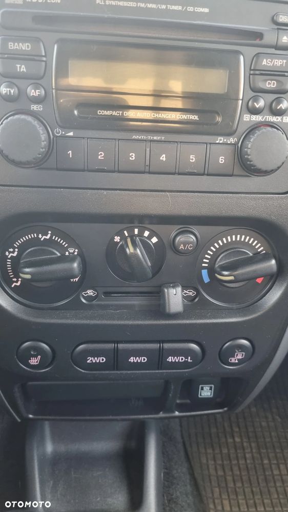 Suzuki Jimny - 12