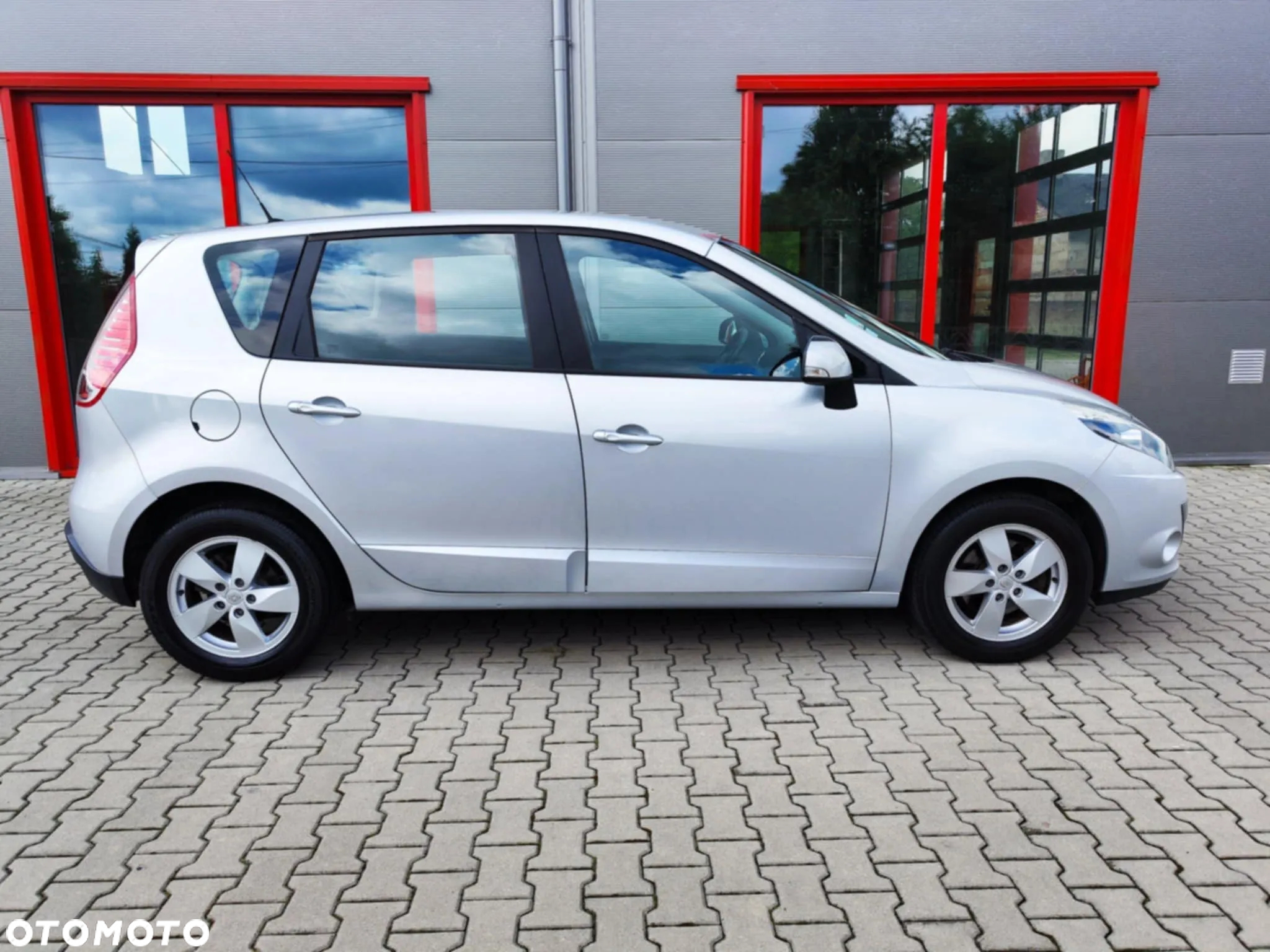 Renault Scenic 1.5 dCi Dynamique - 13