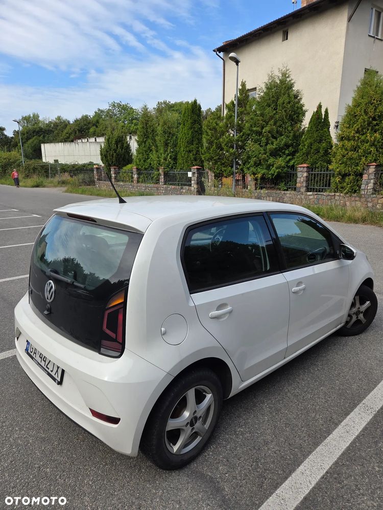 Volkswagen up! 1.0 high - 4
