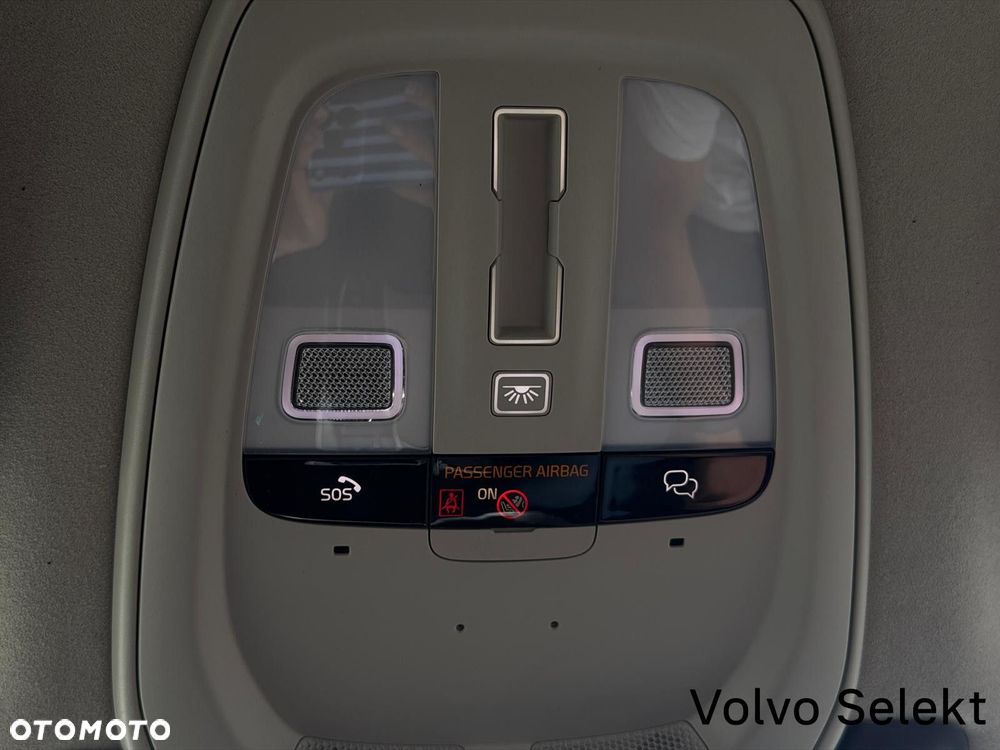 Volvo XC 90 - 33
