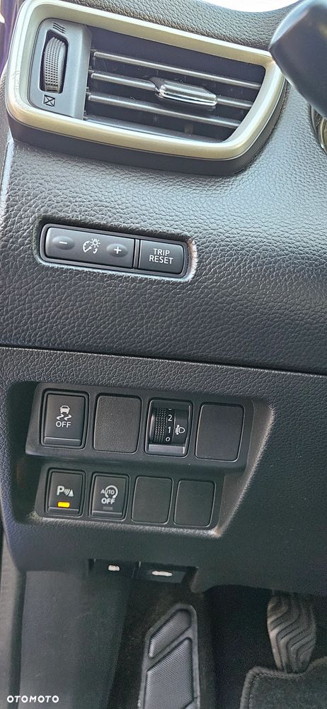 Nissan Qashqai 1.2 DIG-T N-Connecta - 27