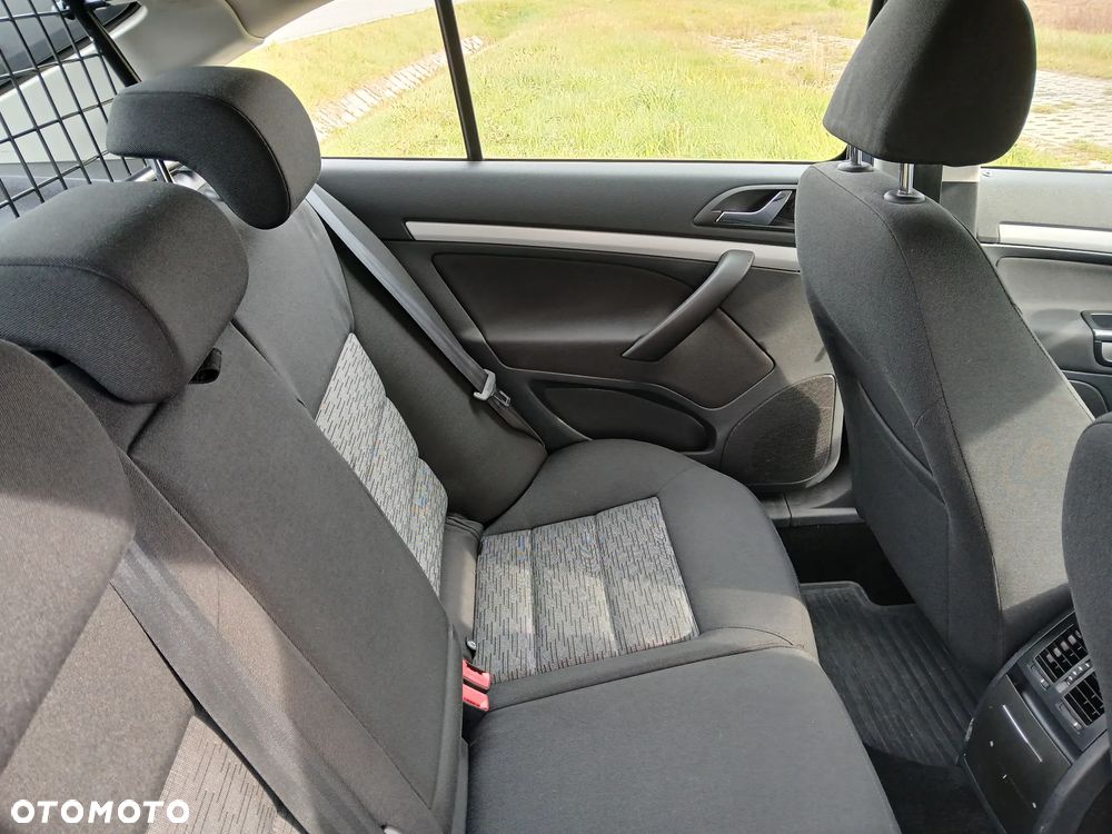 Skoda Octavia 1.4 TSI Ambiente - 16