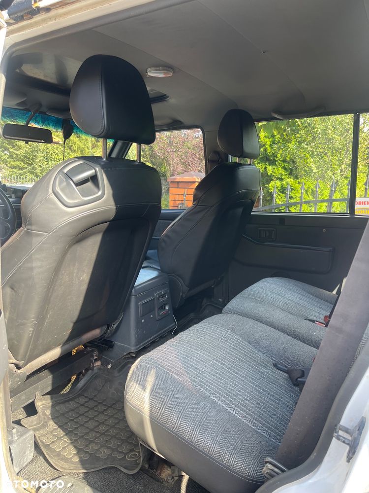 Nissan King Cab - 7
