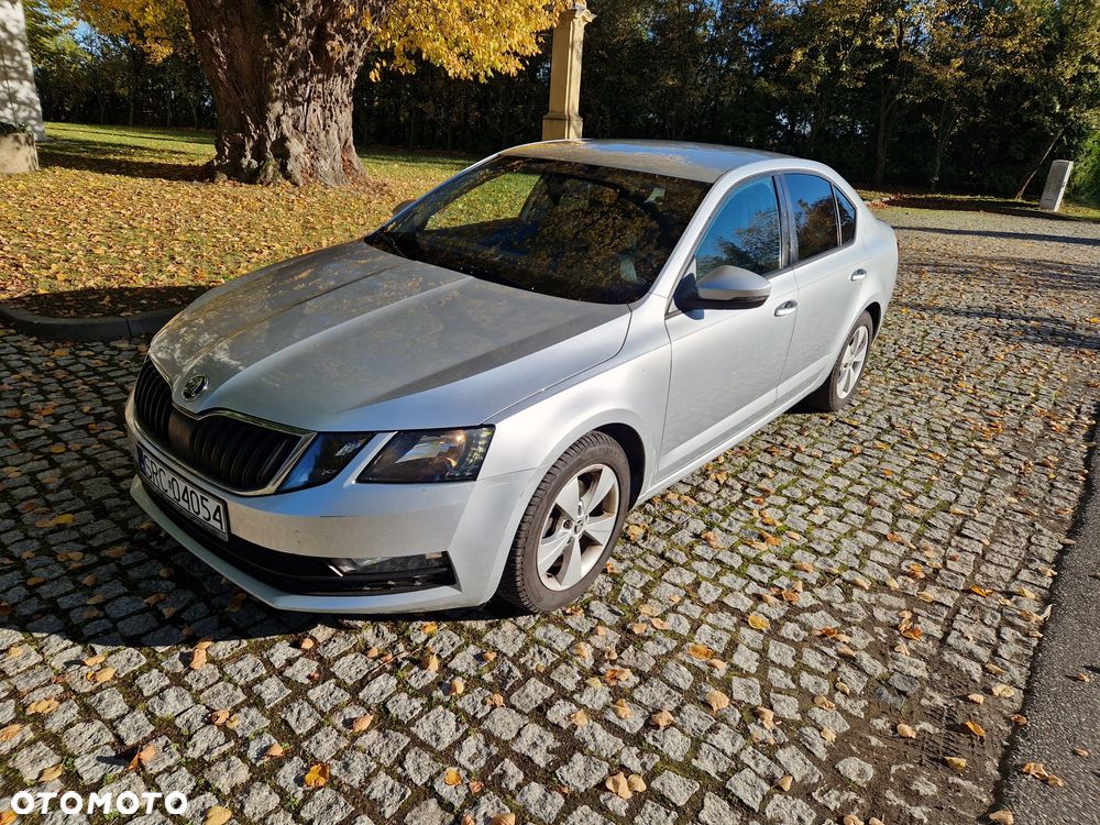 Skoda Octavia - 1