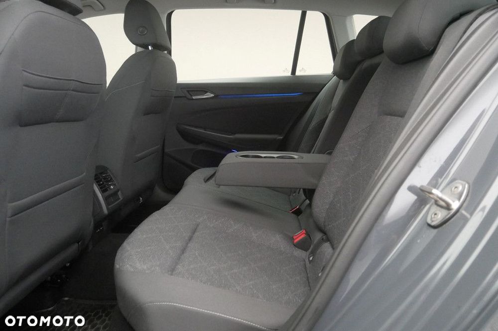 Volkswagen Golf VIII 1.5 TSI Life - 15