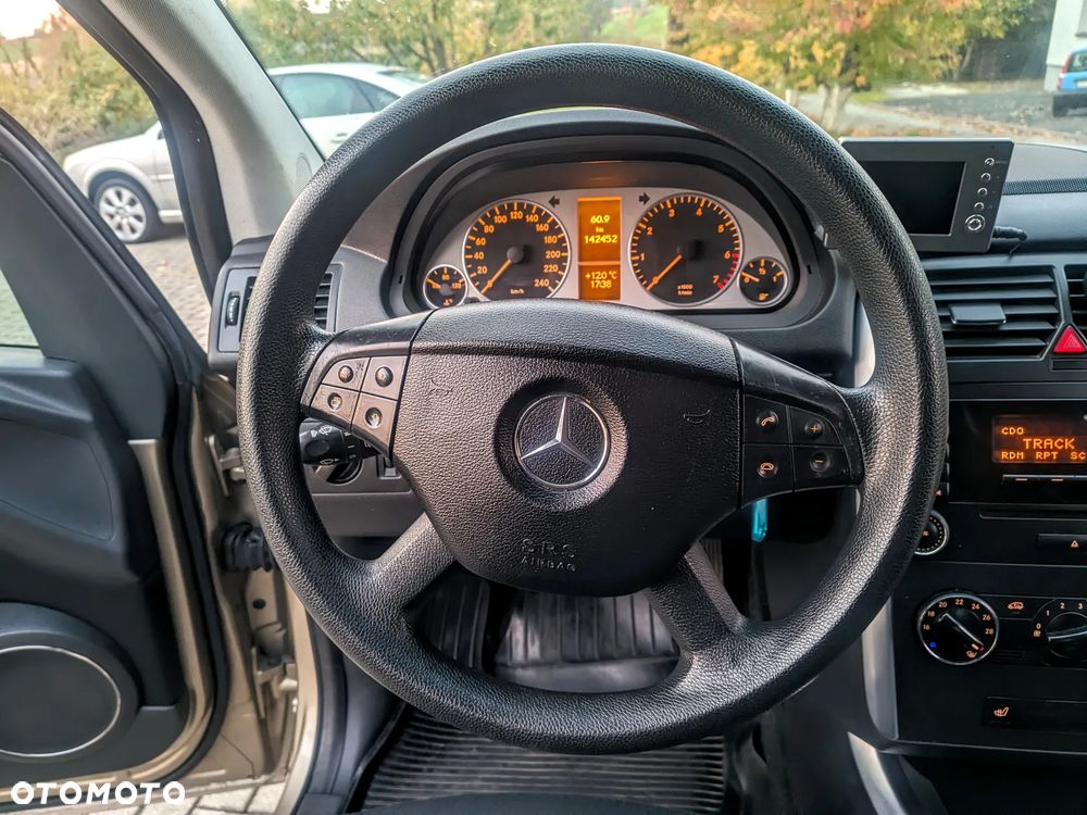Mercedes-Benz Klasa B 170 - 19