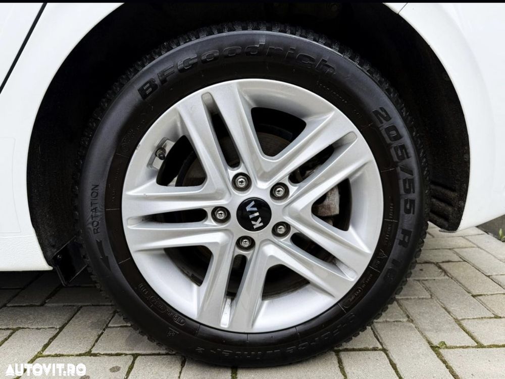 Kia Ceed - 39