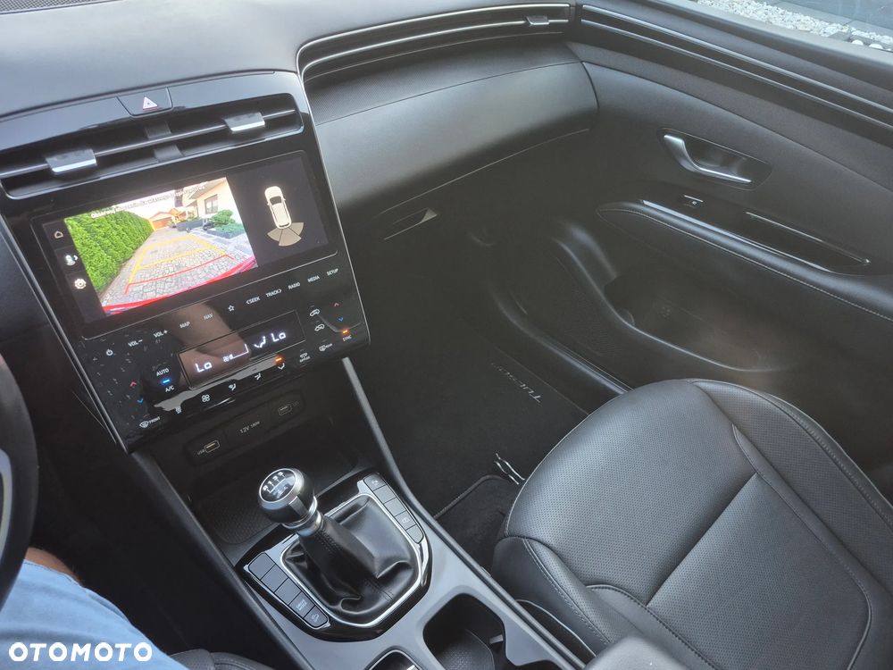 Hyundai Tucson 1.6 T-GDi Executive 2WD - 24