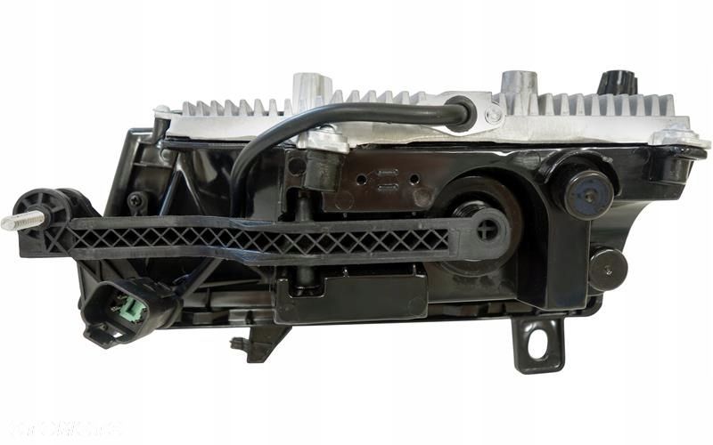 SCANIA S R G P HALOGEN PRAWY LED - 2