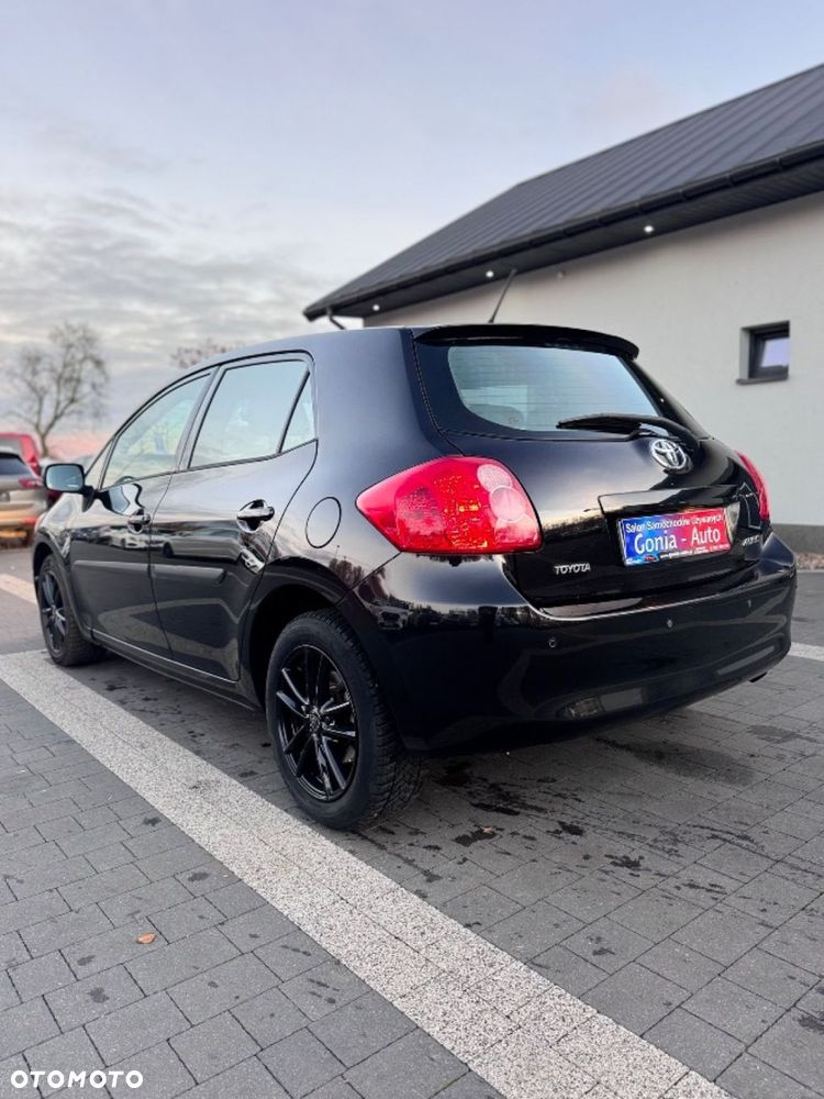 Toyota Auris - 7