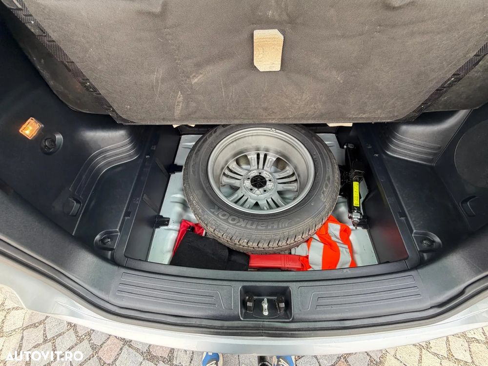 Hyundai ix35 2.0 CRDI 4WD Automatik Style - 19
